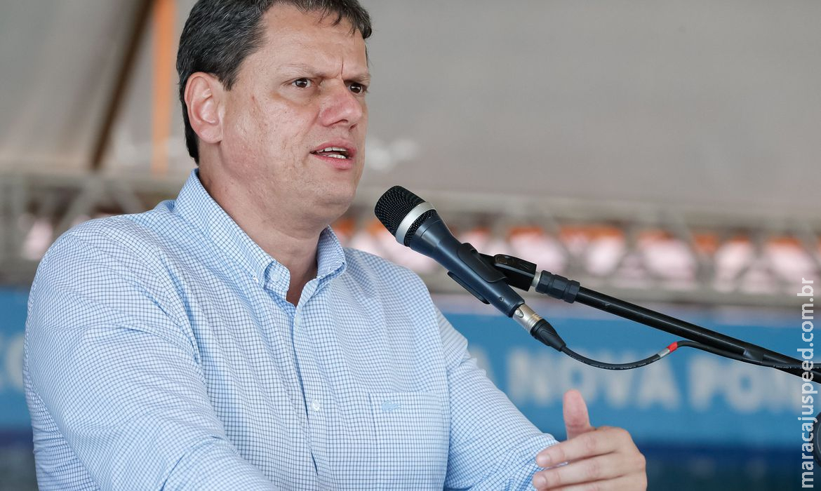 Ministro defende participação do setor privado na contratação de obras Ministro defende participação do setor privado na contratação de obras