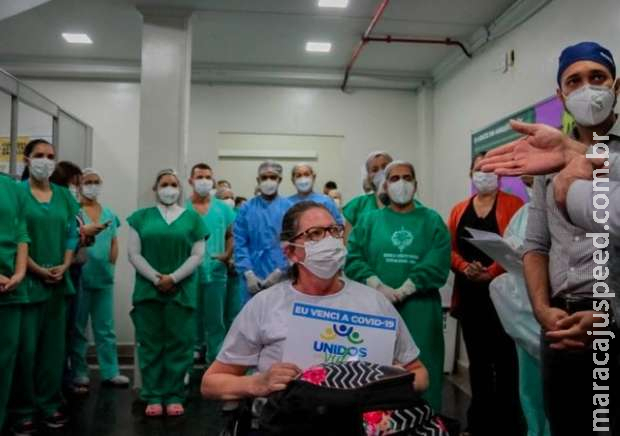 Moradora de MS vence covid e recebe alta de hospital em Rondônia Moradora de MS vence covid e recebe alta de hospital em Rondônia