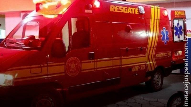 Moradores ouvem gritos e encontram homem espancado a pauladas inconsciente