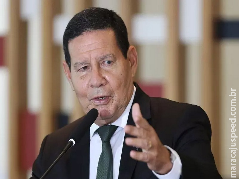 Mourão é aconselhado por aliados a renunciar Mourão é aconselhado por aliados a renunciar