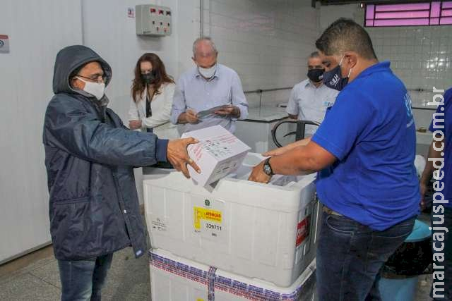 MS recebe hoje mais dois lotes com 69,7 mil doses de vacina contra covid MS recebe hoje mais dois lotes com 69,7 mil doses de vacina contra covid