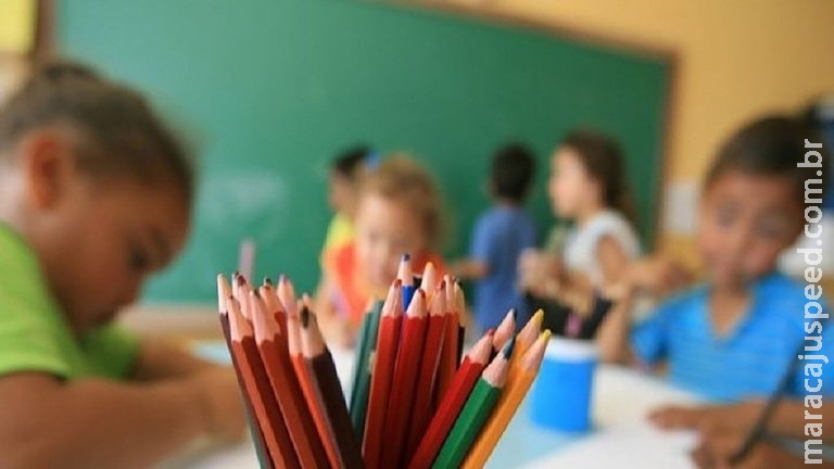 Novas ações para incentivar a alfabetização nas escolas públicas Novas ações para incentivar a alfabetização nas escolas públicas
