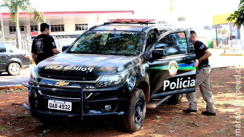 Polícia cumpre mandado de prisão contra homem suspeito de estuprar a própria filha