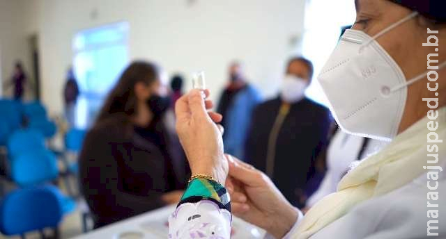 Saúde prevê de 35 mil a 40 mil doses de Janssen redistribuídas a MS Saúde prevê de 35 mil a 40 mil doses de Janssen redistribuídas a MS