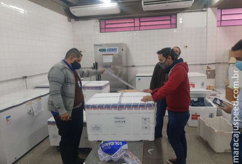 Sobra da fronteira garante mais 1,8 mil doses da Janssen para Dourados Sobra da fronteira garante mais 1,8 mil doses da Janssen para Dourados
