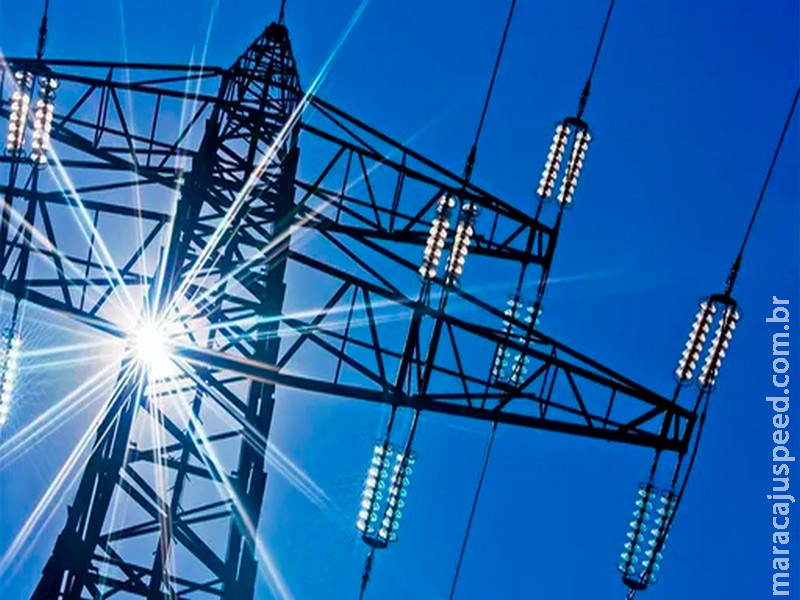 Torre de transmissão de energia cai e deixa ao menos sete mortos no Pará