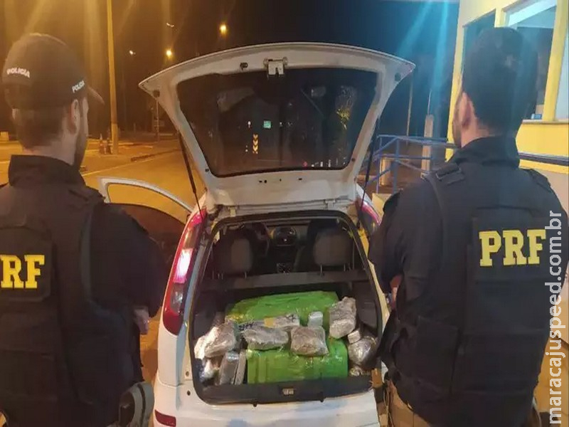 Adolescente é apreendido em carro roubado recheado de drogas em MS