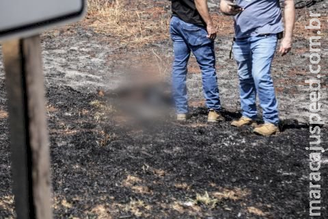 Incêndio expõe corpo queimado em matagal na saída de Campo Grande 