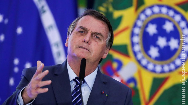 Bolsonaro acusa vendedores de gás de cozinha de se aproveitarem dos mais pobres Bolsonaro acusa vendedores de gás de cozinha de se aproveitarem dos mais pobres