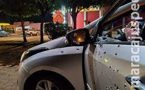 Casal morre após ser metralhado dentro de veículo na fronteira