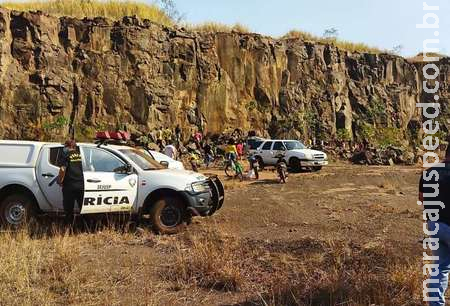 Criança foi jogada de altura de 20 metros em pedreira desativada 