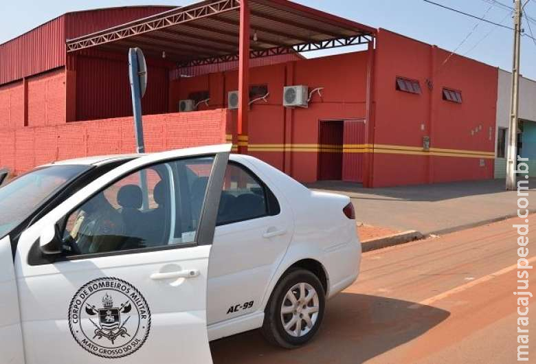 Governador entrega quartel do Corpo de Bombeiros em Ribas do Rio Pardo