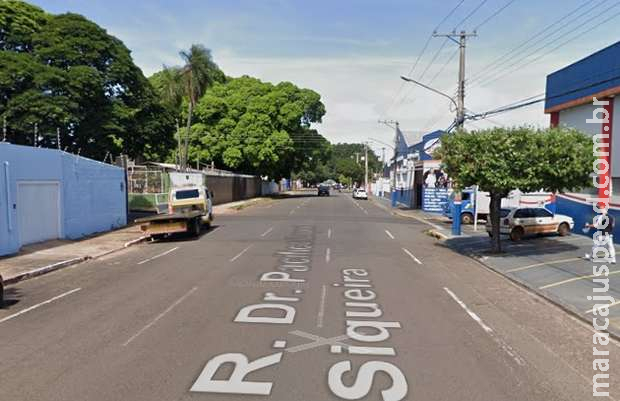 Homem reage a assalto e termina esfaqueado no Jóquei Club Homem reage a assalto e termina esfaqueado no Jóquei Club