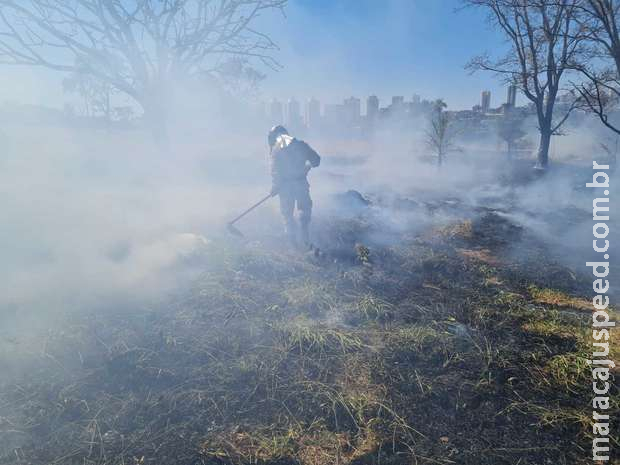 Incêndios crescem em Campo Grande e Bombeiros redobram atenção a chamados