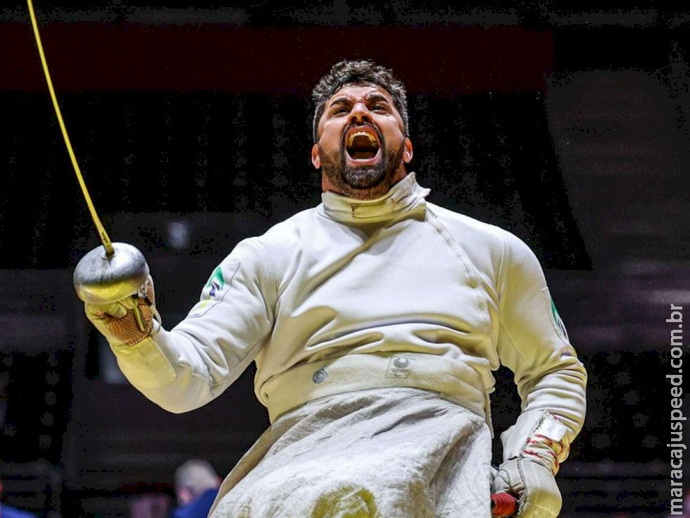 Jovane Guissone conquista prata na esgrima em cadeira de rodas Jovane Guissone conquista prata na esgrima em cadeira de rodas