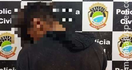 Jovem alega legítima defesa após esfaquear a própria mãe 