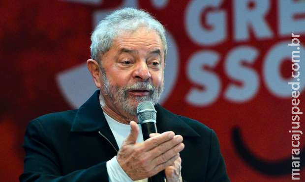 Lula diz que Forças Armadas não poderão se meter em política se ele ganhar