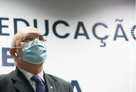 Milton Ribeiro volta a falar sobre crianças deficientes e diz não querer Milton Ribeiro volta a falar sobre crianças deficientes e diz não querer
