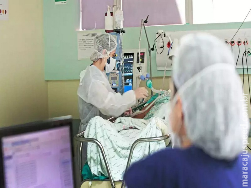 MS já tem menos de 50% das UTIs ocupadas e casos seguem em queda MS já tem menos de 50% das UTIs ocupadas e casos seguem em queda
