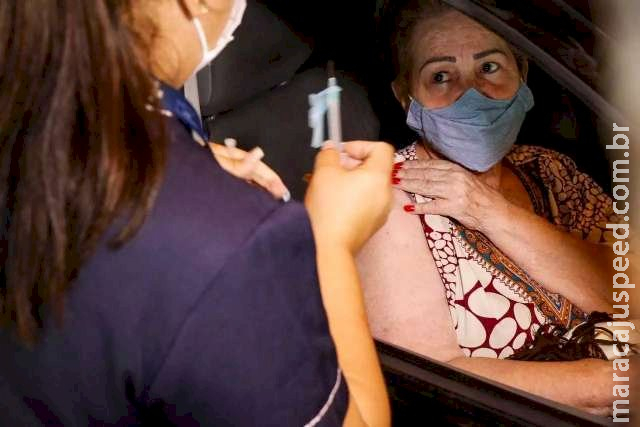 MS quer priorizar 3ª dose para idosos no lugar de vacinar todos os adolescentes MS quer priorizar 3ª dose para idosos no lugar de vacinar todos os adolescentes