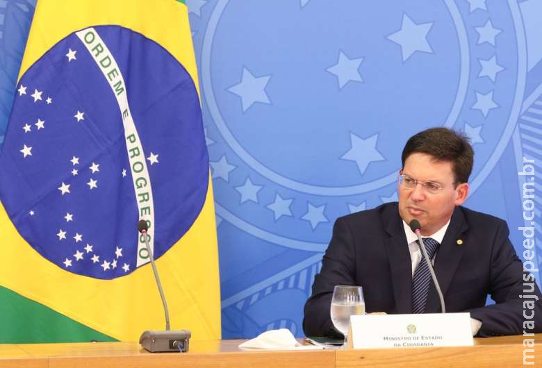 Novo Bolsa Família cumprirá teto de gastos, diz ministro da Cidadania