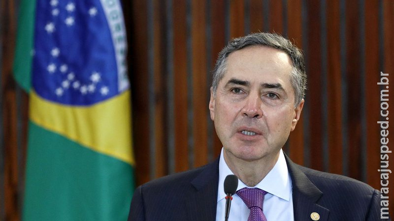 Oposição manifesta solidariedade a Barroso e diz que decisão é do Congresso