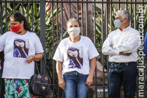 Perigo mora ao lado: assassino acompanhou junto com a família as investigações, dizem parentes de Carla