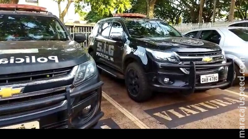 Polícia fecha ponto de venda de drogas que funcionava em conveniência