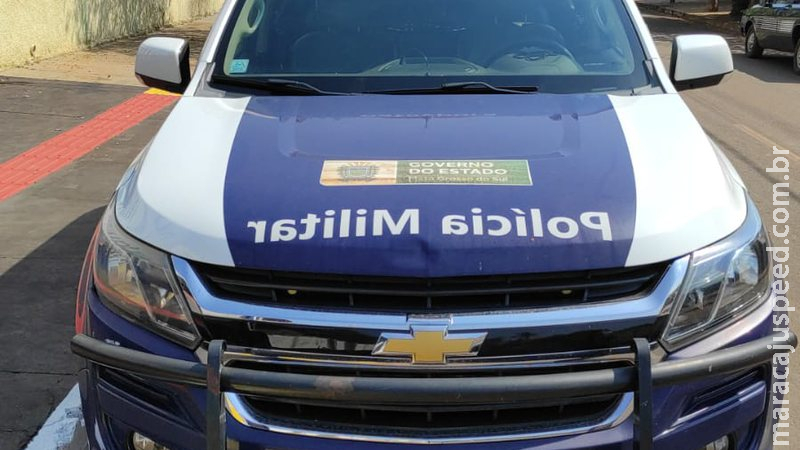 Polícia prende duas pessoas por ameaça e violência doméstica