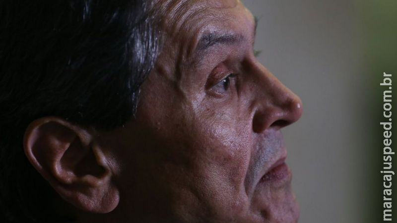Por que prisão de Roberto Jefferson divide opinião de juristas