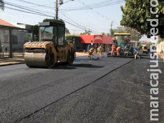 Rua Santana recebe asfalto novo e Prefeitura atinge 42 km de recapeamento em 4 meses Rua Santana recebe asfalto novo e Prefeitura atinge 42 km de recapeamento em 4 meses