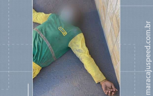 Saco de lixo explode e gari sofre queimaduras no rosto Saco de lixo explode e gari sofre queimaduras no rosto