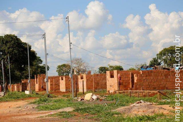 Servidores deram golpe de R$ 100 mil oferecendo vantagens no sorteio de casas populares em MS