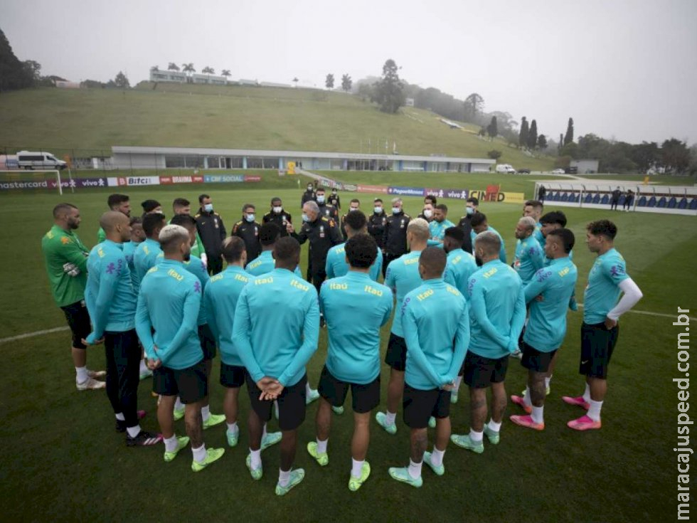 Tite convoca seleção para três jogos das eliminatórias da Copa