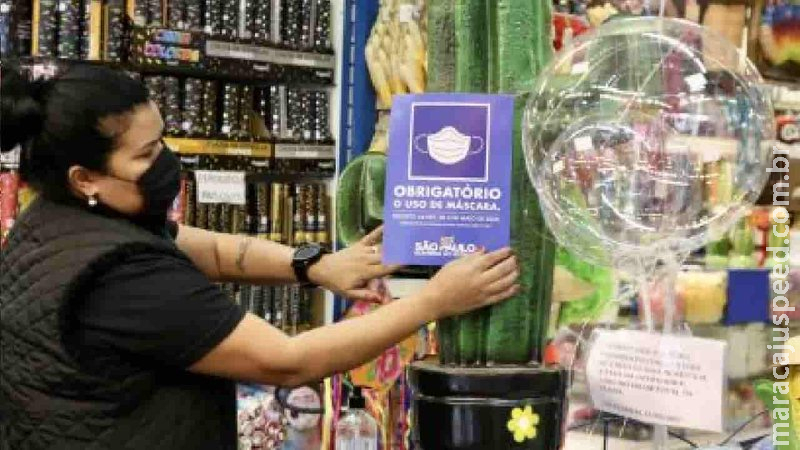 Uso de máscara será obrigatório até 31 de dezembro em São Paulo, anuncia governador João Doria Uso de máscara será obrigatório até 31 de dezembro em São Paulo, anuncia governador João Doria