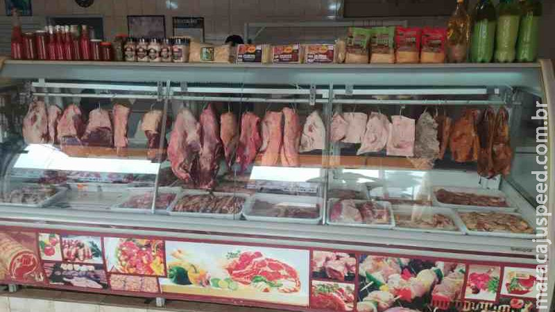 Ação em comércios de cidade em MS apreende 365 kg de carne imprópria para consumo
