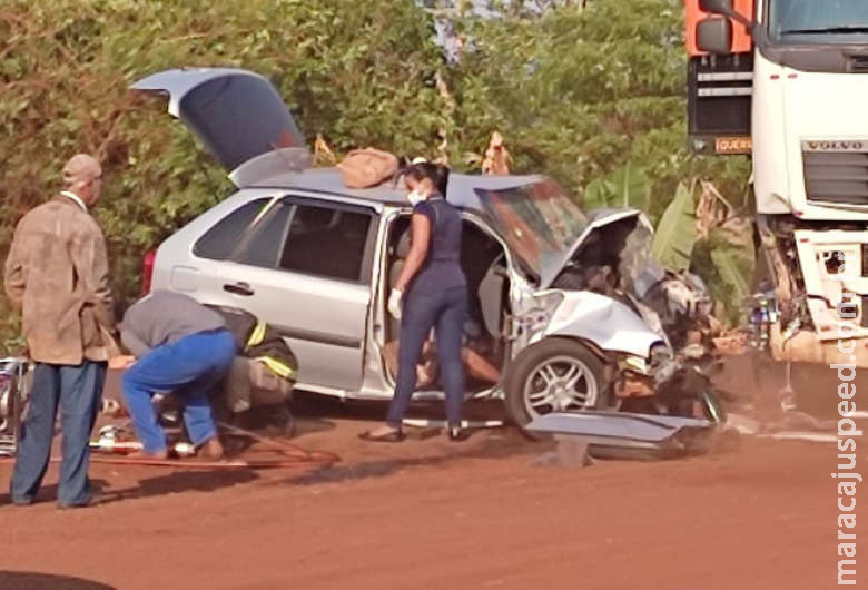 Acidente entre Dourados e Fátima do Sul matou mulheres e deixou policial ferido Acidente entre Dourados e Fátima do Sul matou mulheres e deixou policial ferido