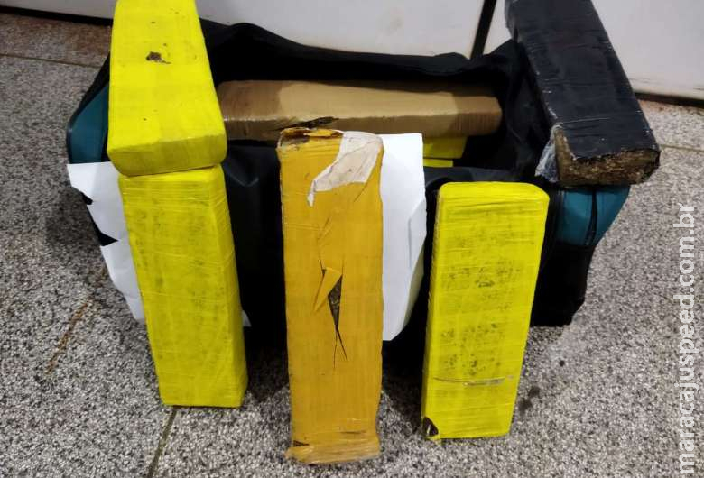 Adolescente contrata motorista de aplicativo para traficar droga, mas é flagrada pela PRF Adolescente contrata motorista de aplicativo para traficar droga, mas é flagrada pela PRF