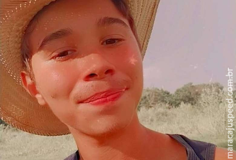 Adolescente de 15 anos morre vítima de descarga elétrica Adolescente de 15 anos morre vítima de descarga elétrica