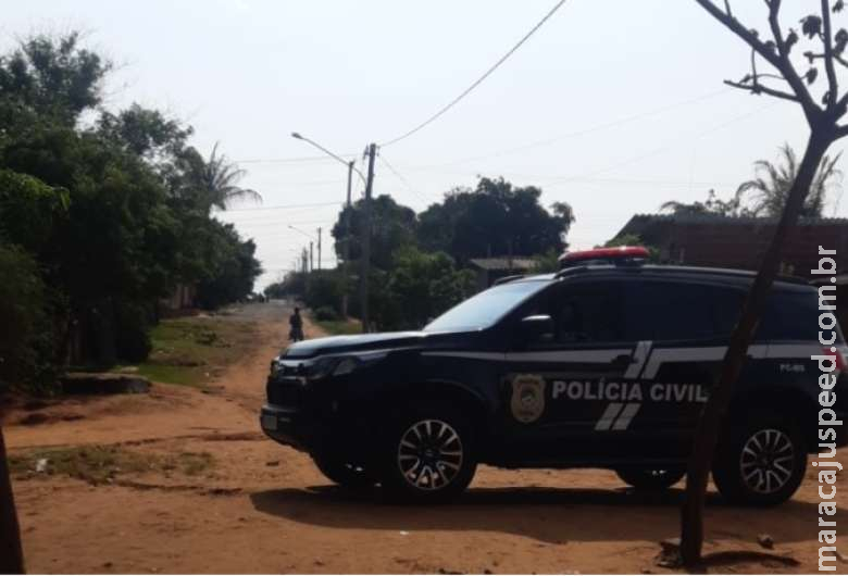 Adolescente é flagrado quando vendia cocaína próximo a campo de futebol 