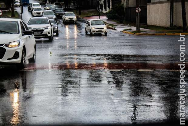 Alerta expõe risco de tempestades e granizo para MS Alerta expõe risco de tempestades e granizo para MS