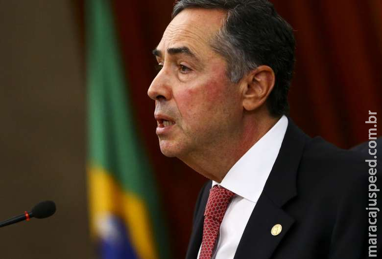 Barroso elogia proposta de reforma eleitoral aprovada pelo Congresso Barroso elogia proposta de reforma eleitoral aprovada pelo Congresso