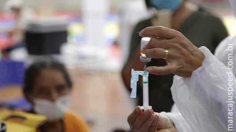 Campo Grande amplia 3ª dose para idosos a partir de 66 anos nesta sexta-feira Campo Grande amplia 3ª dose para idosos a partir de 66 anos nesta sexta-feira