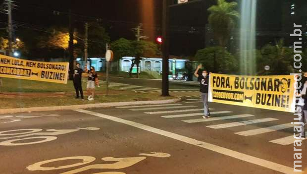 Campo Grande teve panfletagem do MBL pedindo Campo Grande teve panfletagem do MBL pedindo