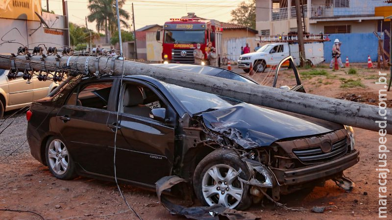 Com mais um acidente, Campo Grande soma nove postes derrubados no fim de semana