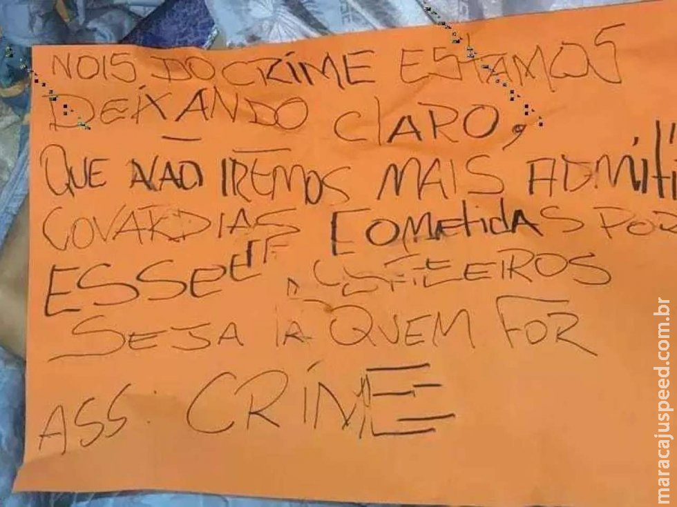 Corpo de homem decapitado é encontrado em frente a quartel 