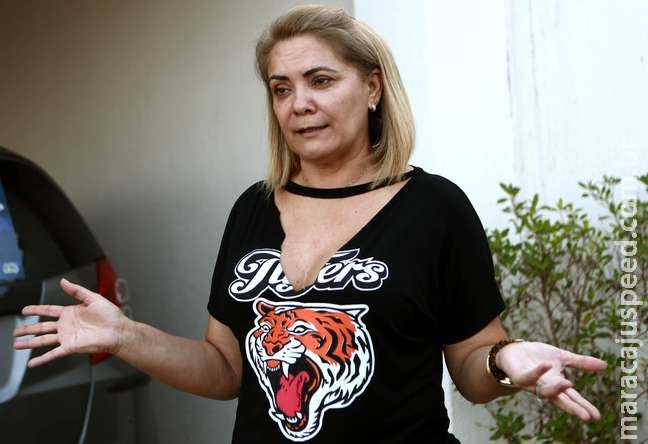 CPI aprova convocação de ex-mulher do presidente Bolsonaro