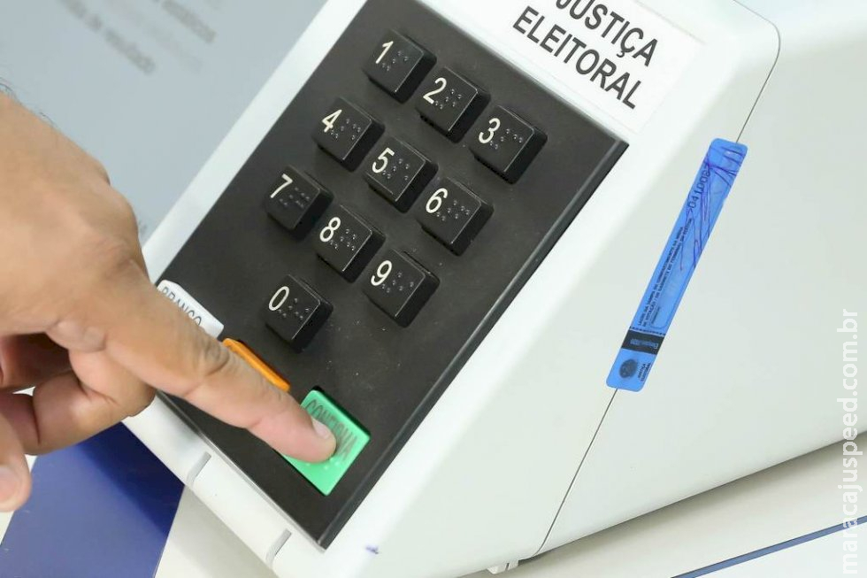 Data de posse, fidelidade: veja o que muda com aprovação da Reforma Eleitoral Data de posse, fidelidade: veja o que muda com aprovação da Reforma Eleitoral