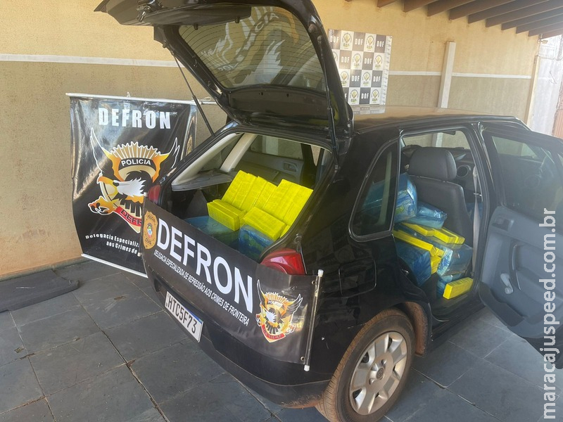 Defron apreende carro carregado com 327 quilos de maconha no bairro Guaicurus Defron apreende carro carregado com 327 quilos de maconha no bairro Guaicurus
