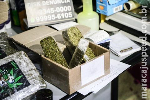 Desempregado, traficante diz que começou a enviar droga pelos Correios há um mês Desempregado, traficante diz que começou a enviar droga pelos Correios há um mês